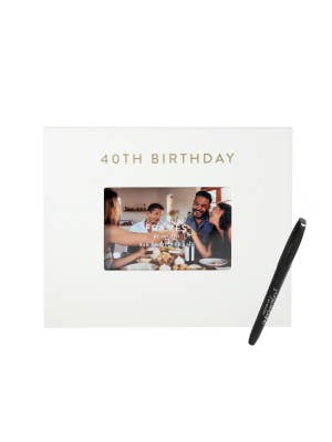 40 Signature Frame